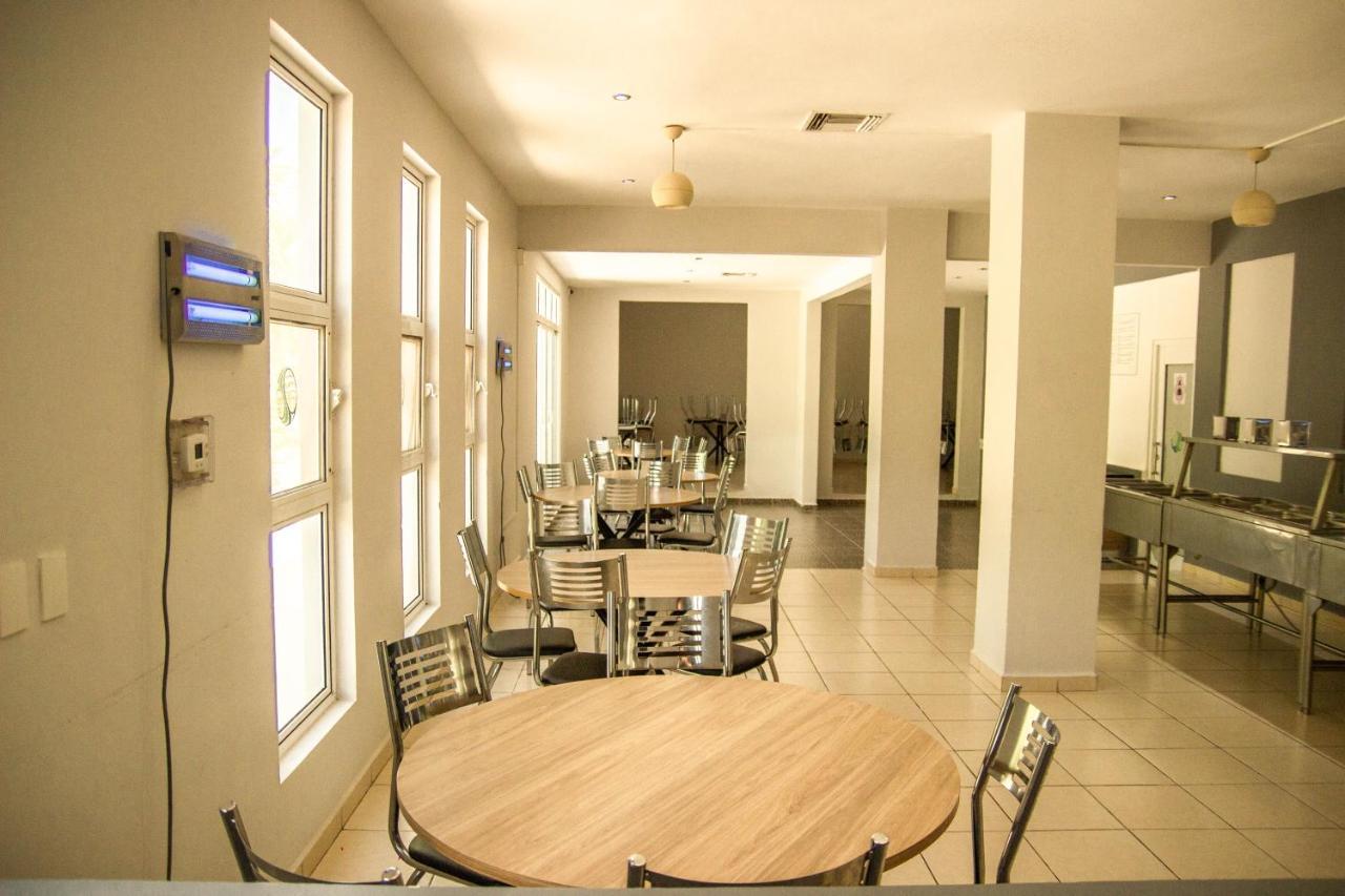 Cancun Tennis Inn カンクン エクステリア 写真
