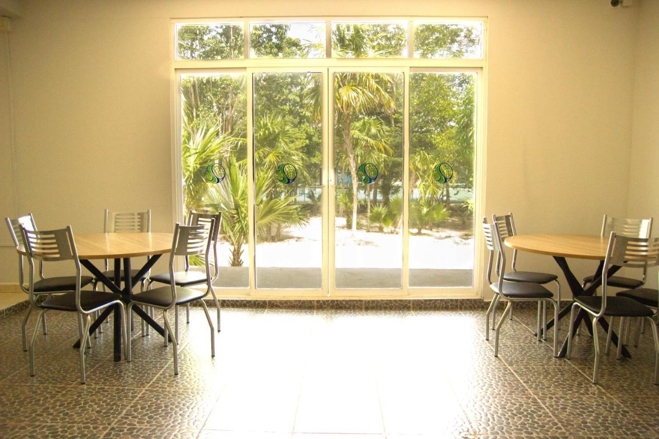 Cancun Tennis Inn カンクン エクステリア 写真
