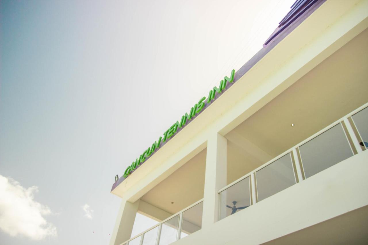 Cancun Tennis Inn カンクン エクステリア 写真