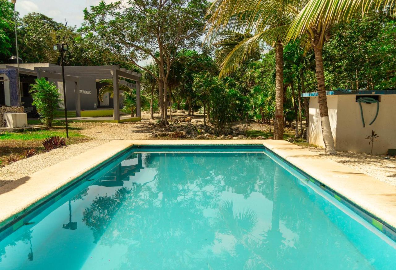 Cancun Tennis Inn カンクン エクステリア 写真